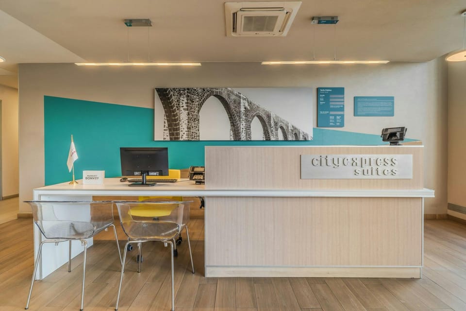 City Express Suites by Marriott Querétaro Hotel in Santiago de Queretaro