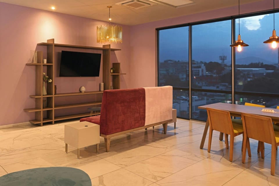City Express Plus by Marriott Ciudad de México Mundo E Hotel in Mexico City