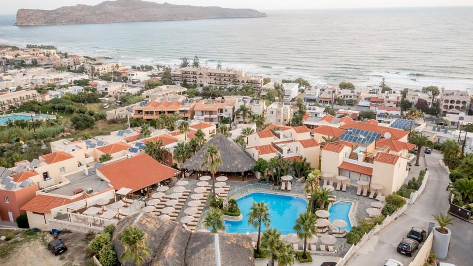 Hotel Theo Resort in Agia Marina