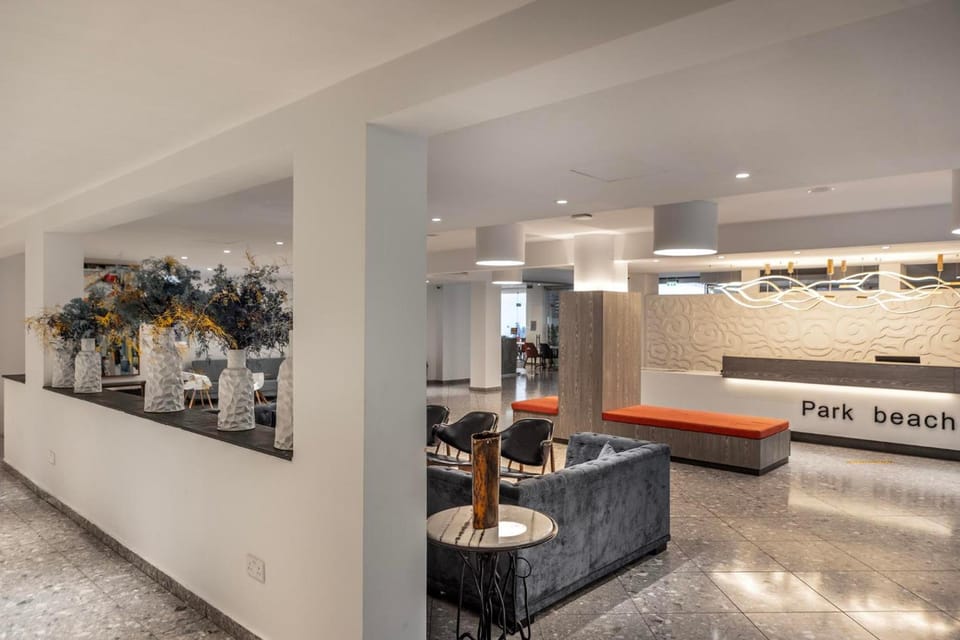 Park Beach Hotel Hotel in Germasogeia