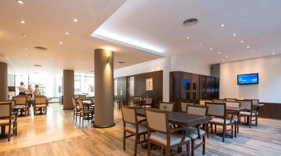 Urquiza Apart Hotel & Suites Apartment hotel in Rosario