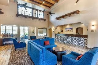 Clarion Hotel Hotel in Santa Ana