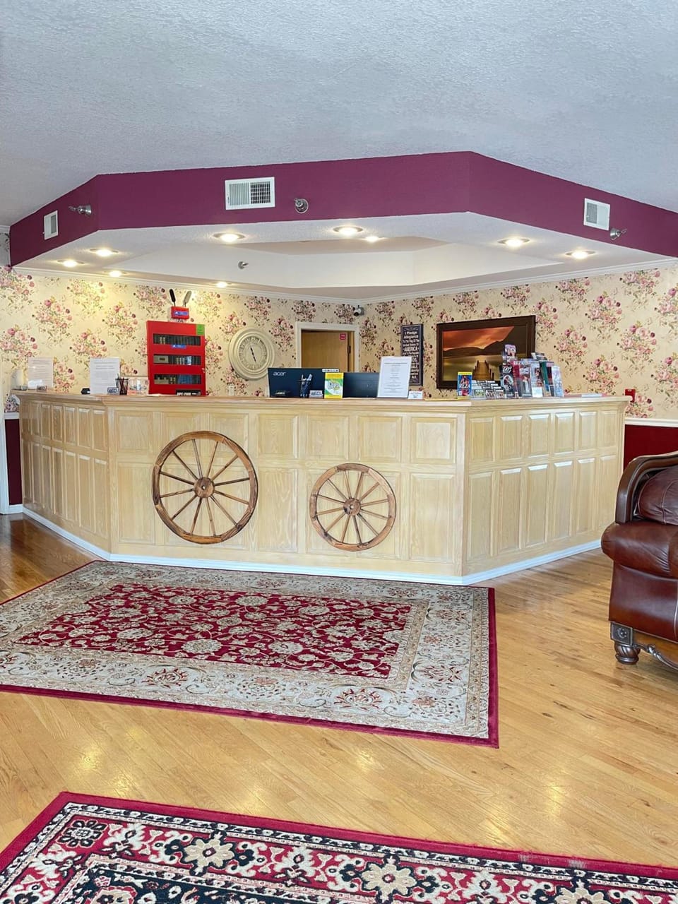 Carriage House Inn Hotel in Branson