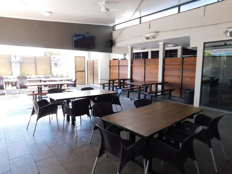 Royal Hotel-Motel Hotel in New South Wales