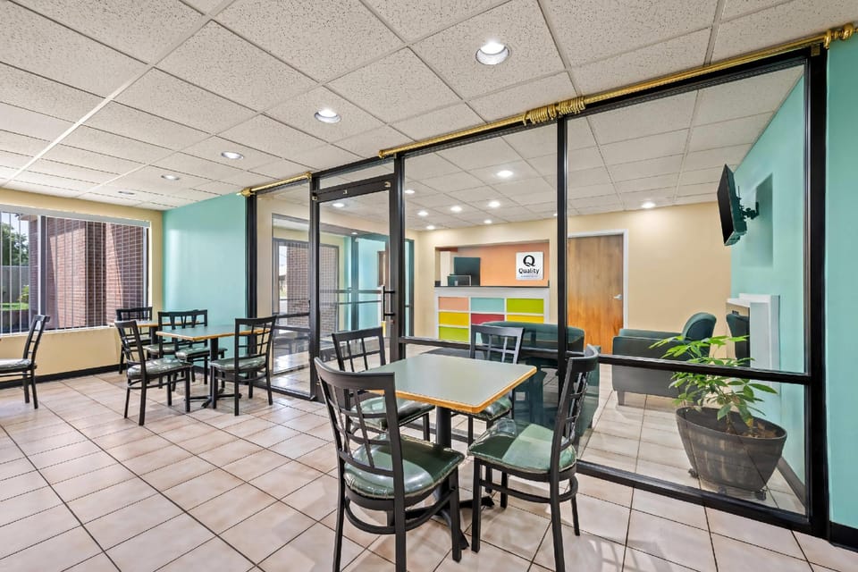 Quality Inn Henderson I-85 Hotel in North Carolina