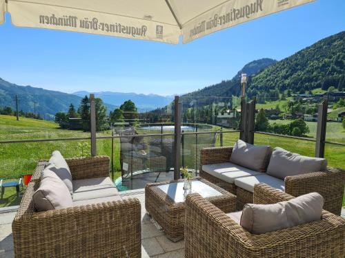 Bergzeit - Hotel & Appartements Hotel in Tyrol