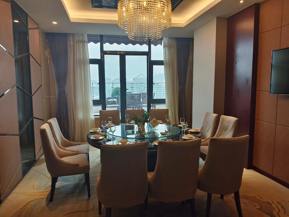 Juneng International Hotel Hotel in Chengdu