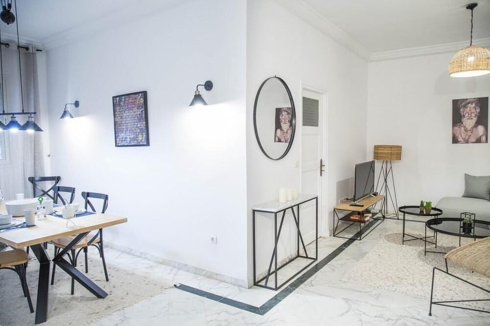 Apt Moderne Face au Parc et au C ur de la Marsa Hotel in Tunis Governorate, Tunisia