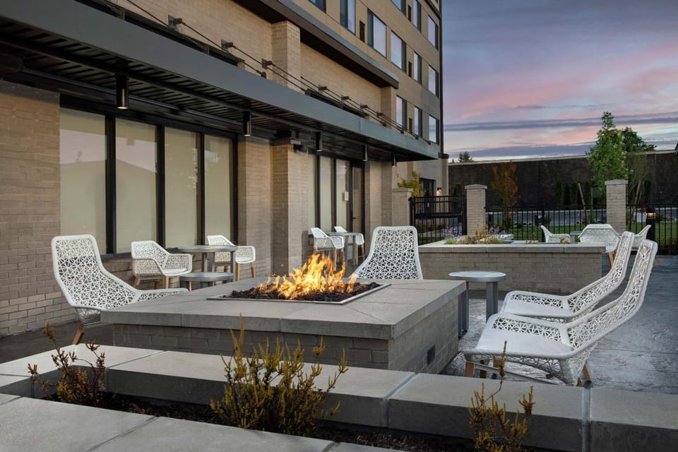Element Seattle Sea-Tac Airport Hotel in Tukwila
