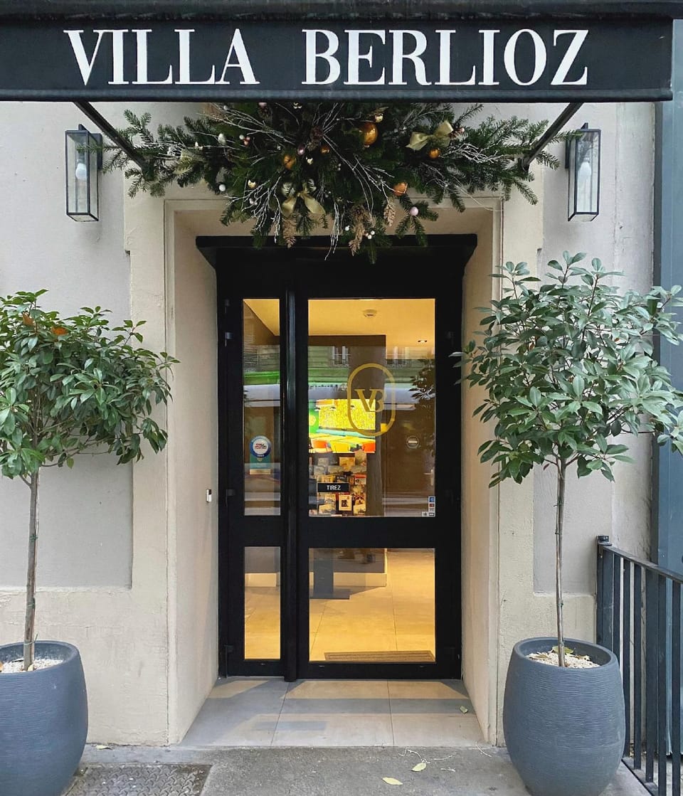 HOTEL VILLA BERLIOZ LYON  Hotel in Lyon