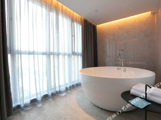 Maple, Longyan, Wanda Plaza Hotel in Fujian