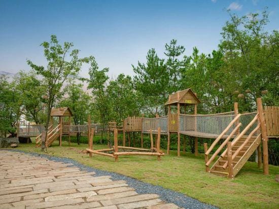 Neoroll Glamping Hotel in Jiangsu