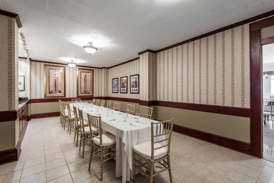 Hotel Bothwell Sedalia Central District, an Ascend Collection Hotel Hotel in Ozark Mountains