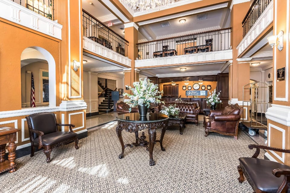 Hotel Bothwell Sedalia Central District, an Ascend Collection Hotel Hotel in Ozark Mountains