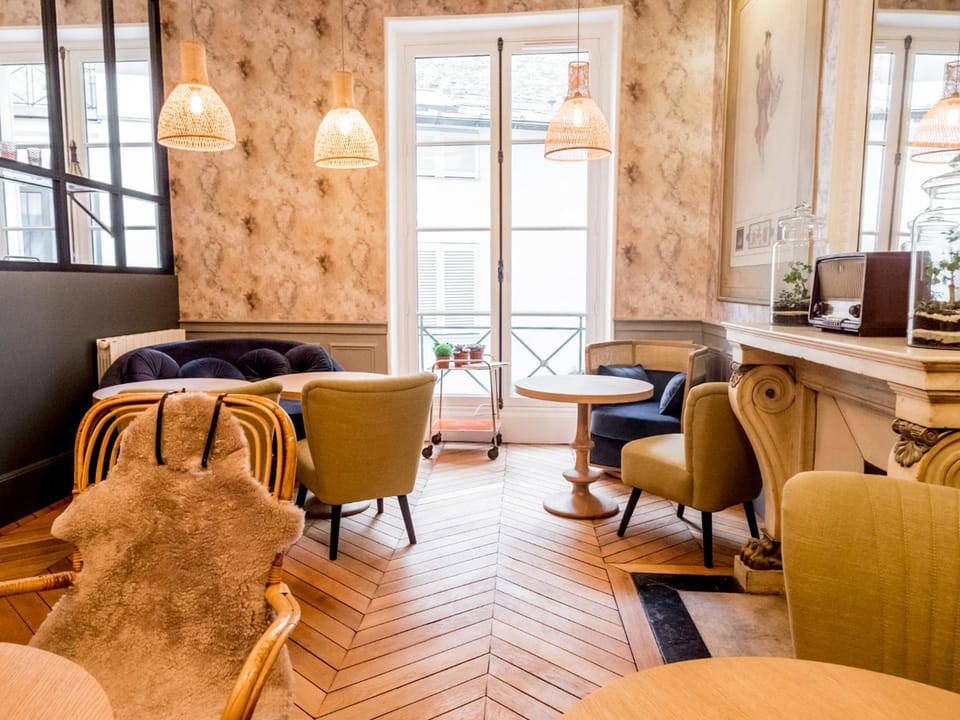 1er Etage SoPi-Montmartre Hotel in Paris