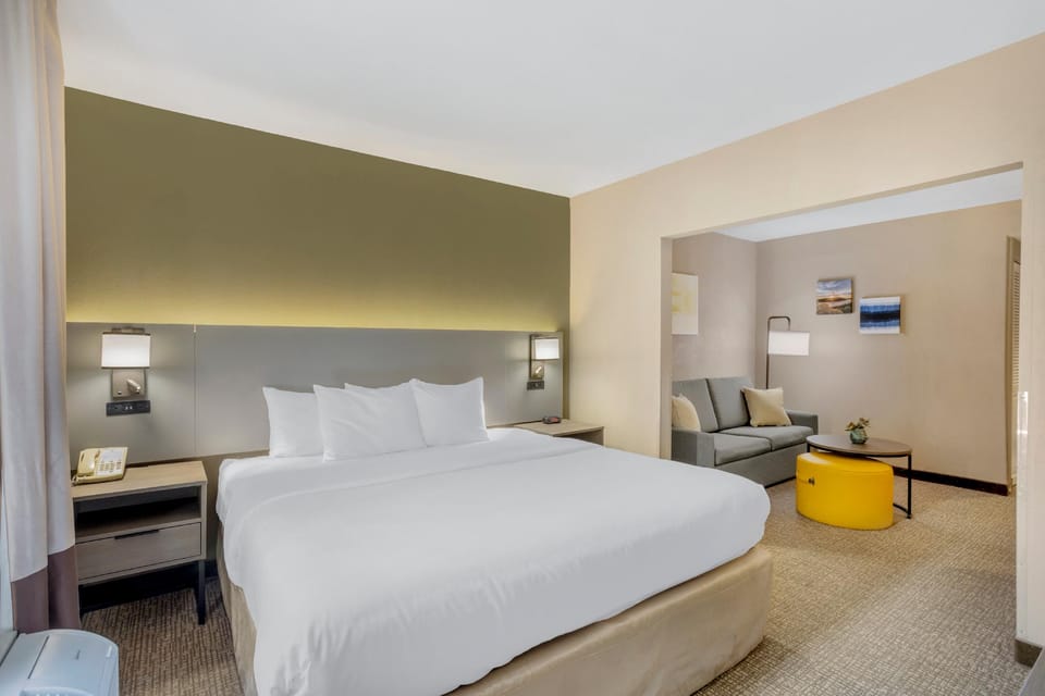 Amenity (Guest room)