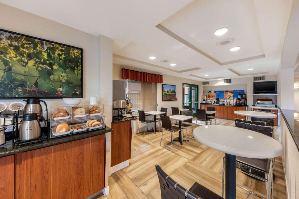 Coffee shop