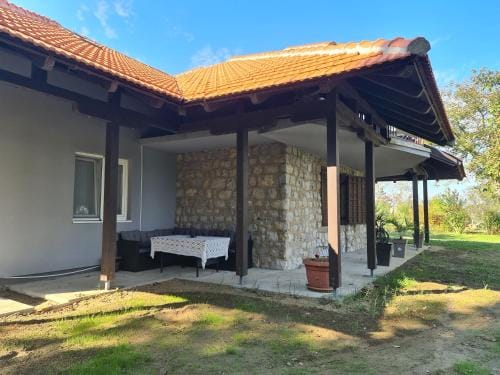 Kuca za odmor-Zelena Oaza Hotel in Serbia