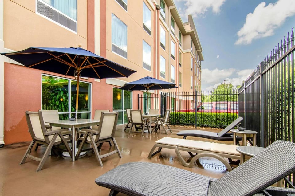 Comfort Suites Bentonville - Rogers Hotel in Rogers