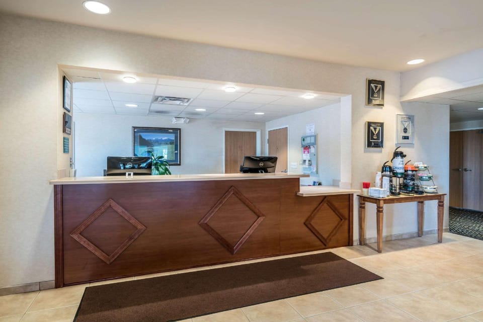 Quality Inn & Suites Sequim at Olympic National Park Hotel in Sequim