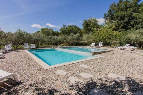 Suite Nid d'Amour et Spa privatif Lodge in Provence-Alpes-Côte d'Azur