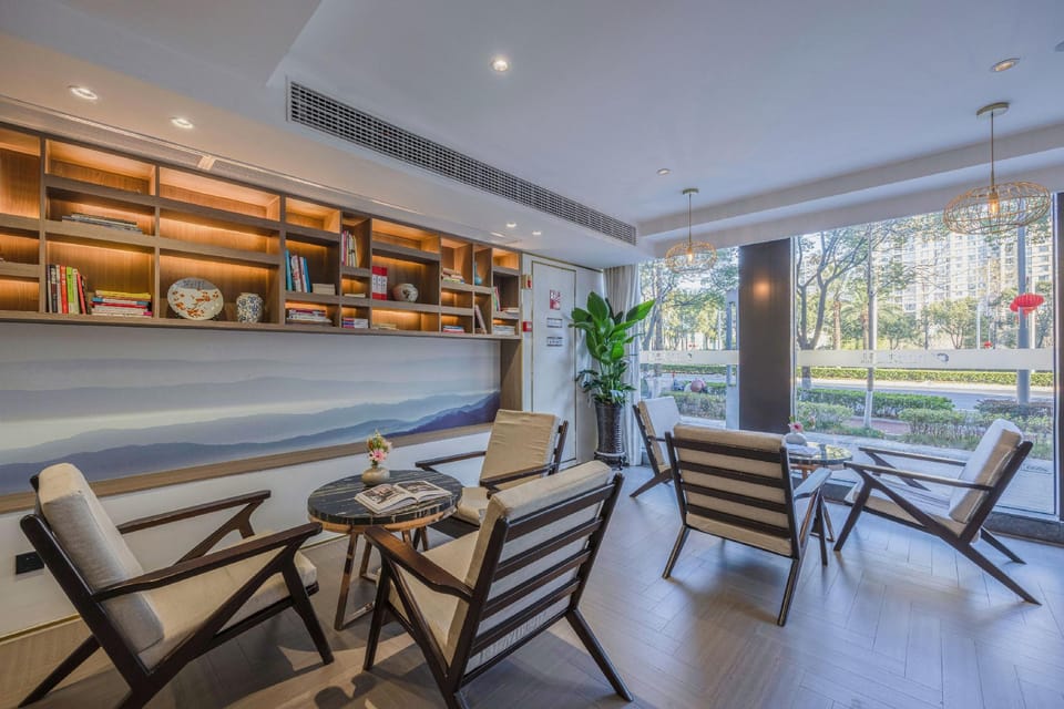 Cigle By Landison（ICEC of Eastern New Town NingBo） Hotel in Zhejiang