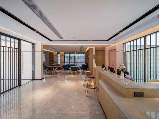 Kaiyuan Life Hotel (Ningbo Jiufeng Mountain Scenic Area) Hotel in Zhejiang