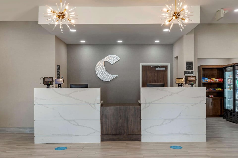 Comfort Suites Greenville Airport Hotel in Greer