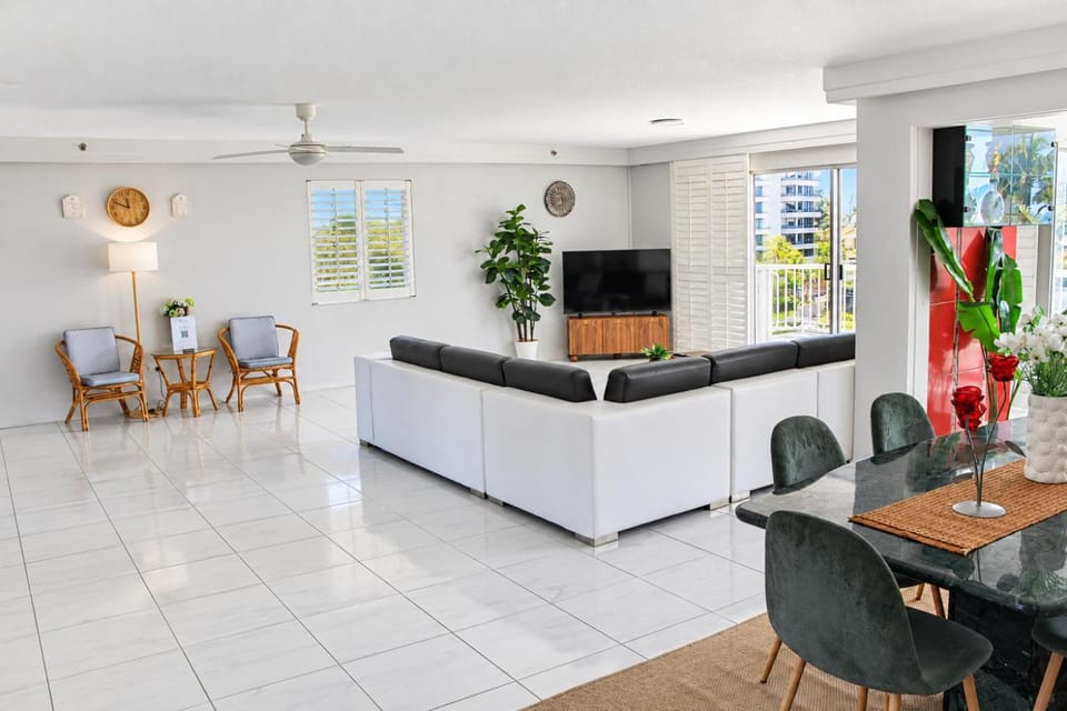 Marriner Views Apartments Apartment hotel in Surfers Paradise