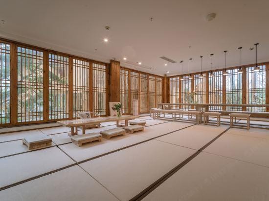 See The Mount Guesthouse Hotel in Chengdu