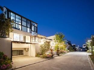 Peiyuan Guesthouse Hotel in Shanghai