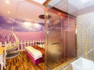Junyi Chain Hotel (Kunshan Qianjin East Road) Hotel in Shanghai