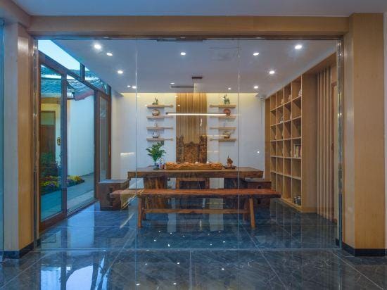 Nan Yue Li  Inn Hotel in China