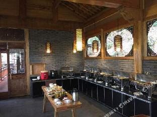 Fangzhuang Hot Spring Mountain Resort Hotel in Hangzhou