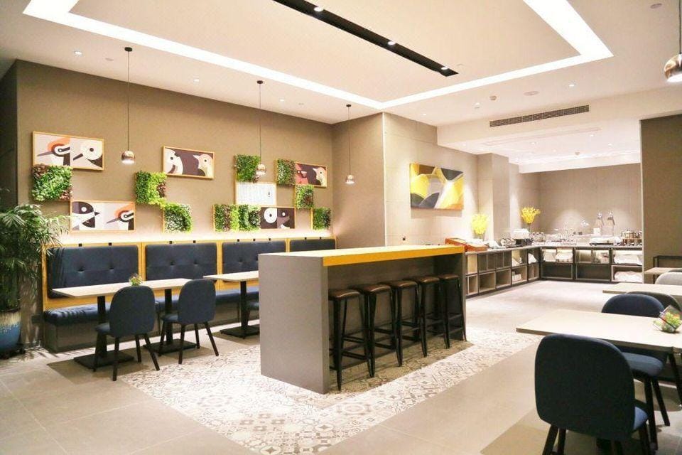 Homeinn Selected Hotel (Yangzhou Jiangdu High-speed Railway East Station Jin Ying Plaza) Hotel in Jiangsu