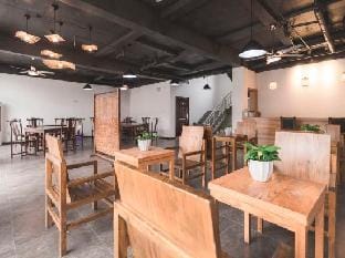 A Mountain & a Temple Guesthouse Hotel in Suzhou