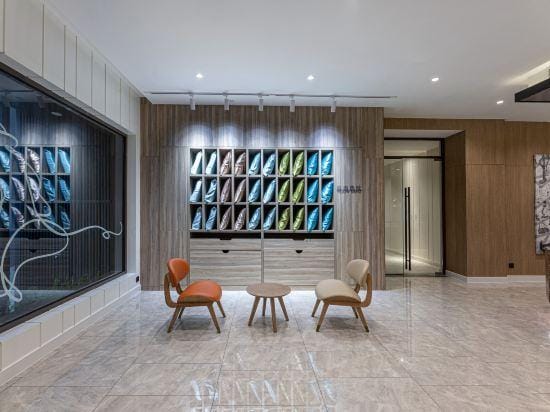 HanTing Premium Hotel (Suzhou Shengze Oriental Textile City) Hotel in Suzhou