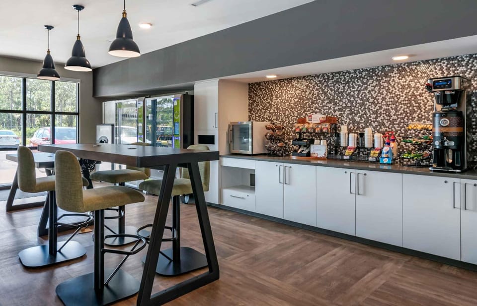 Extended Stay America Premier Suites - Melbourne - I-95 Hotel in West Melbourne