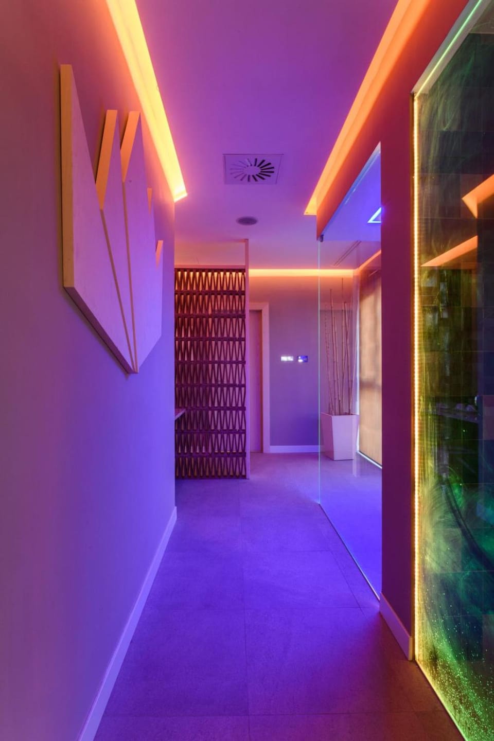 Hangar Hotel Hotel in Campania
