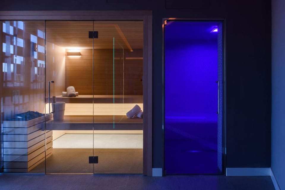 Hangar Hotel Hotel in Campania