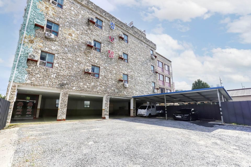 Asan King Motel in South Korea