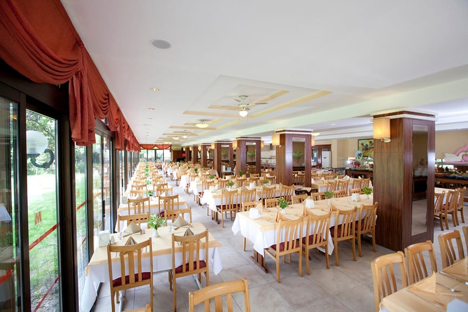 Marbel Hotel by PalmWings Hotel in Kusadasi