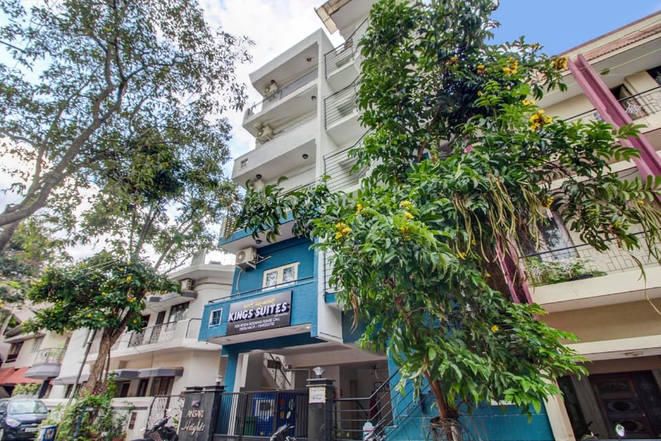 Hotel O Oyo Kings Suites Banaswadi Near SMVT railway station Hotel in Bengaluru