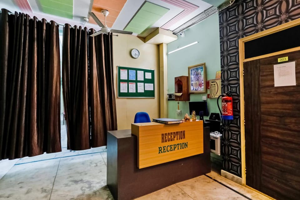 Hotel O PEAK INN Hotel in Delhi