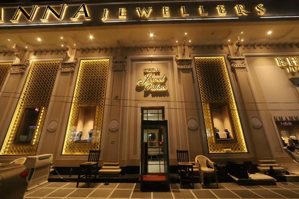 Hotel Jewel Palace Hotel in Delhi