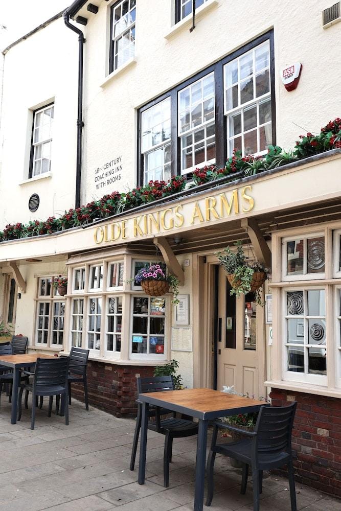 The Olde Kings Arms Hotel in Hemel Hempstead