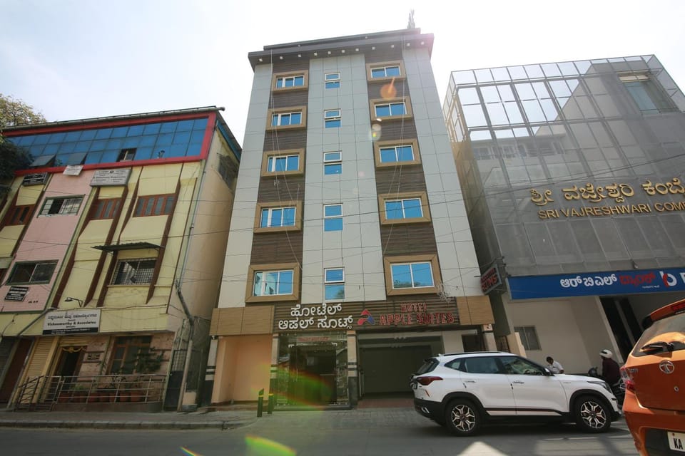 Hotel Apple Suites. Hotel in Bengaluru