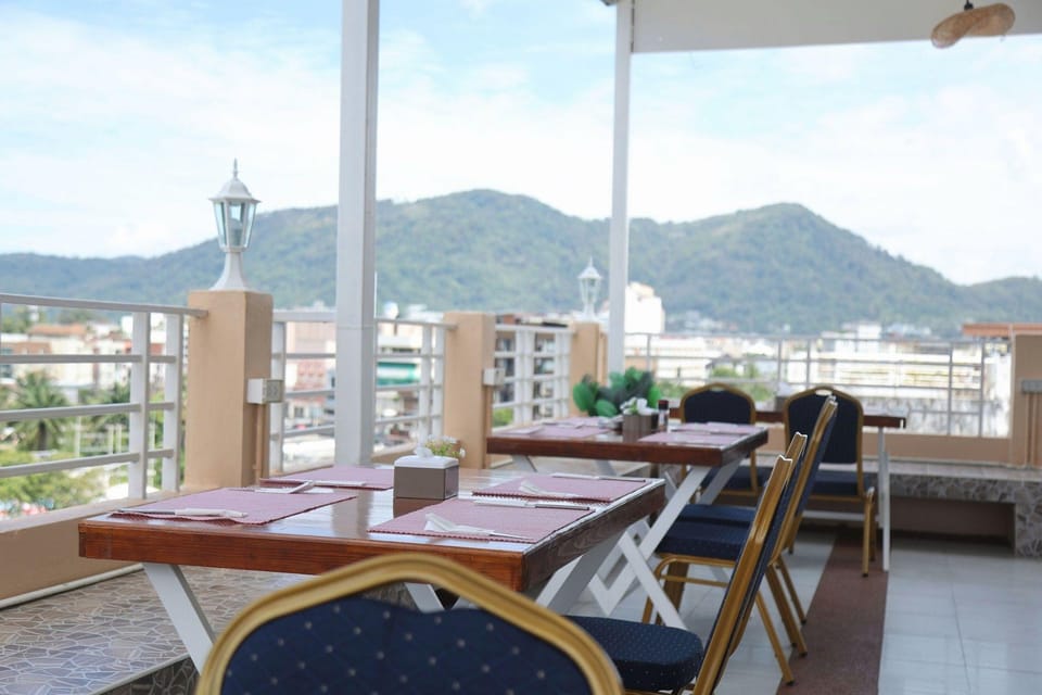 Malin Patong Hotel Hotel in Patong