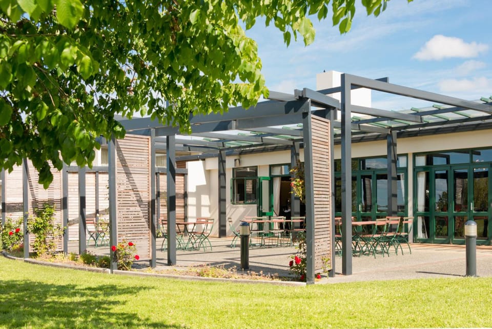 Croydon Lodge Hotel in Southland