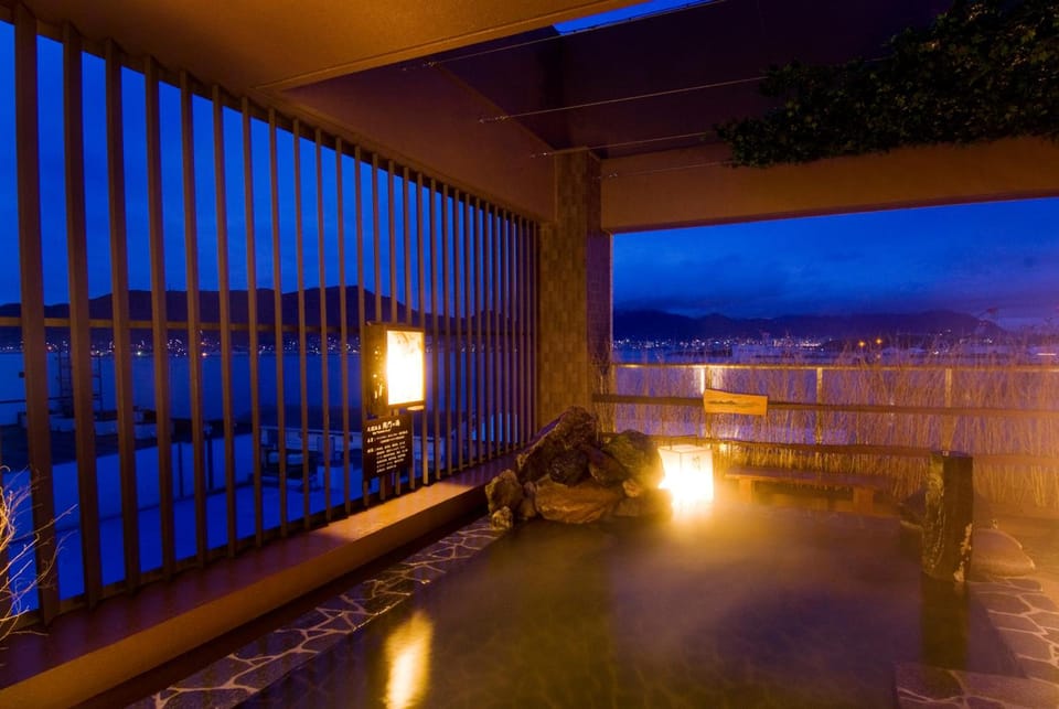 Hot spring bath
